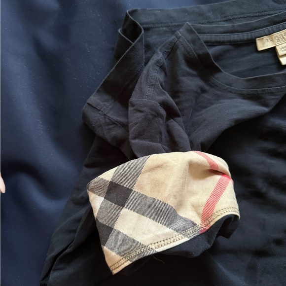 Burberry navy t shirt small - Picture 11 of 11